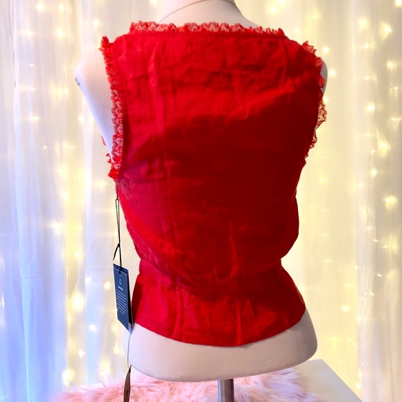 🔥 REFORMATION Luisa Eyelet Linen Top NWT - Picture 8 of 8